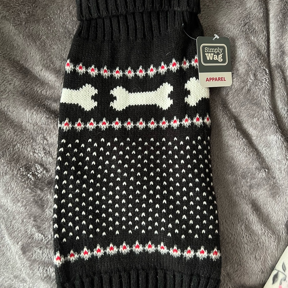 NEW DOG SWEATER